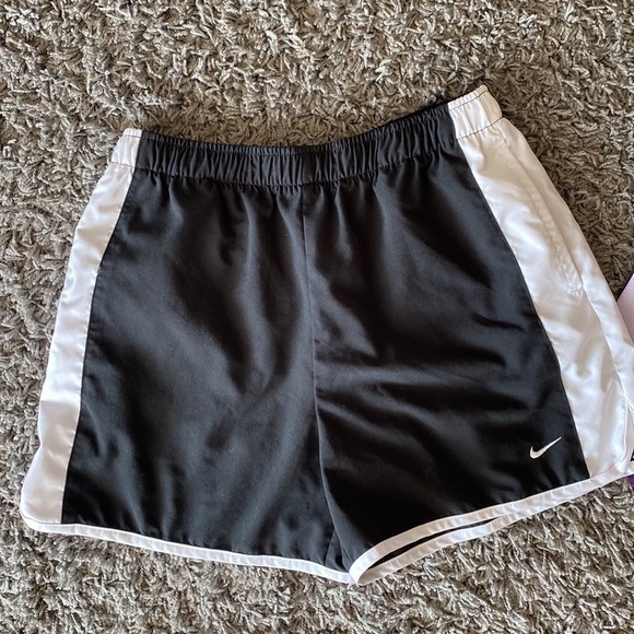 Nike Shorts Bundle Size Small - Picture 2 of 10